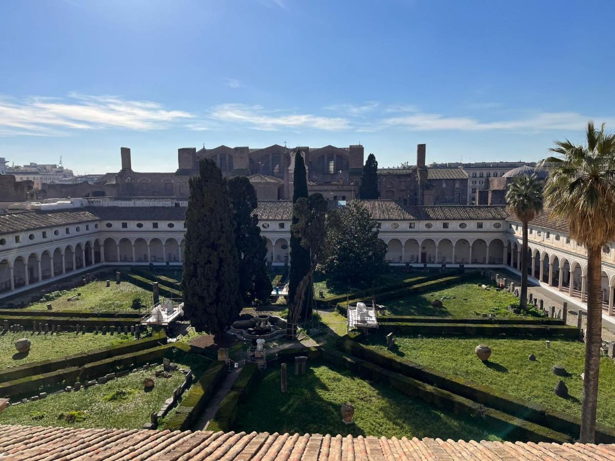Camera X2 Con Splendida Vista Sulle Terme Di Diocleziano E Sul Chiostro Di Michelangelo Rom Eksteriør billede