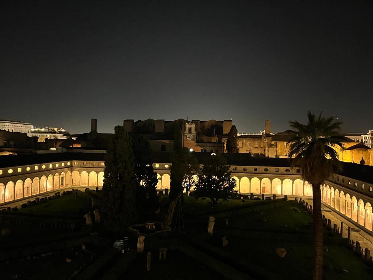 Camera X2 Con Splendida Vista Sulle Terme Di Diocleziano E Sul Chiostro Di Michelangelo Rom Eksteriør billede